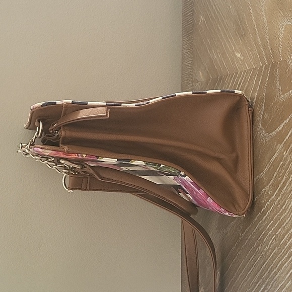 Ninewest Shoulder Bag - Picture 4 of 13